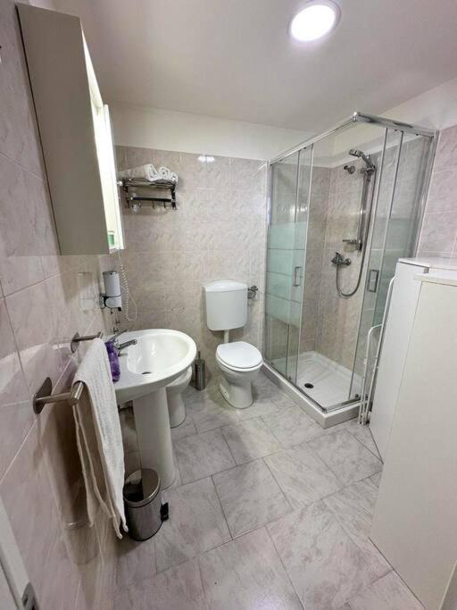 Holiday House Shantu Катания Экстерьер фото